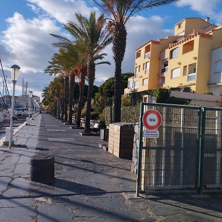 Studio 4 Couchages Avec Piscine D'Ete Vue Port Agde Kültér fotó